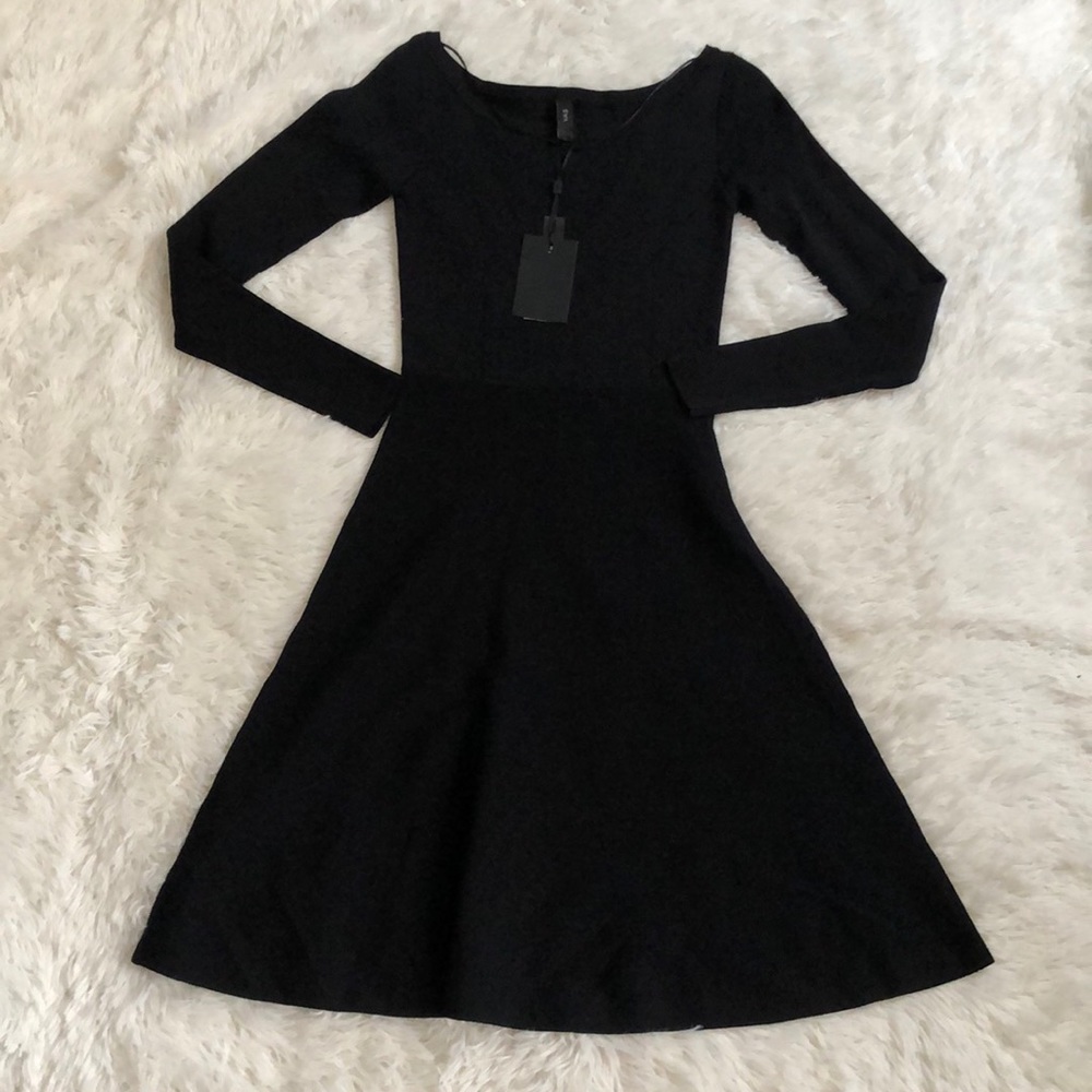 Y.A.S NWT Dorota Boatneck Knit Dress in Black 🖤 - Picture 4 of 10